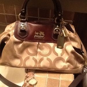 Coach shoulder bag.